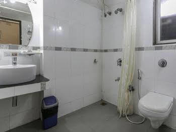 Fabhotel Sai Prasad Apartments Bombay Esterno foto